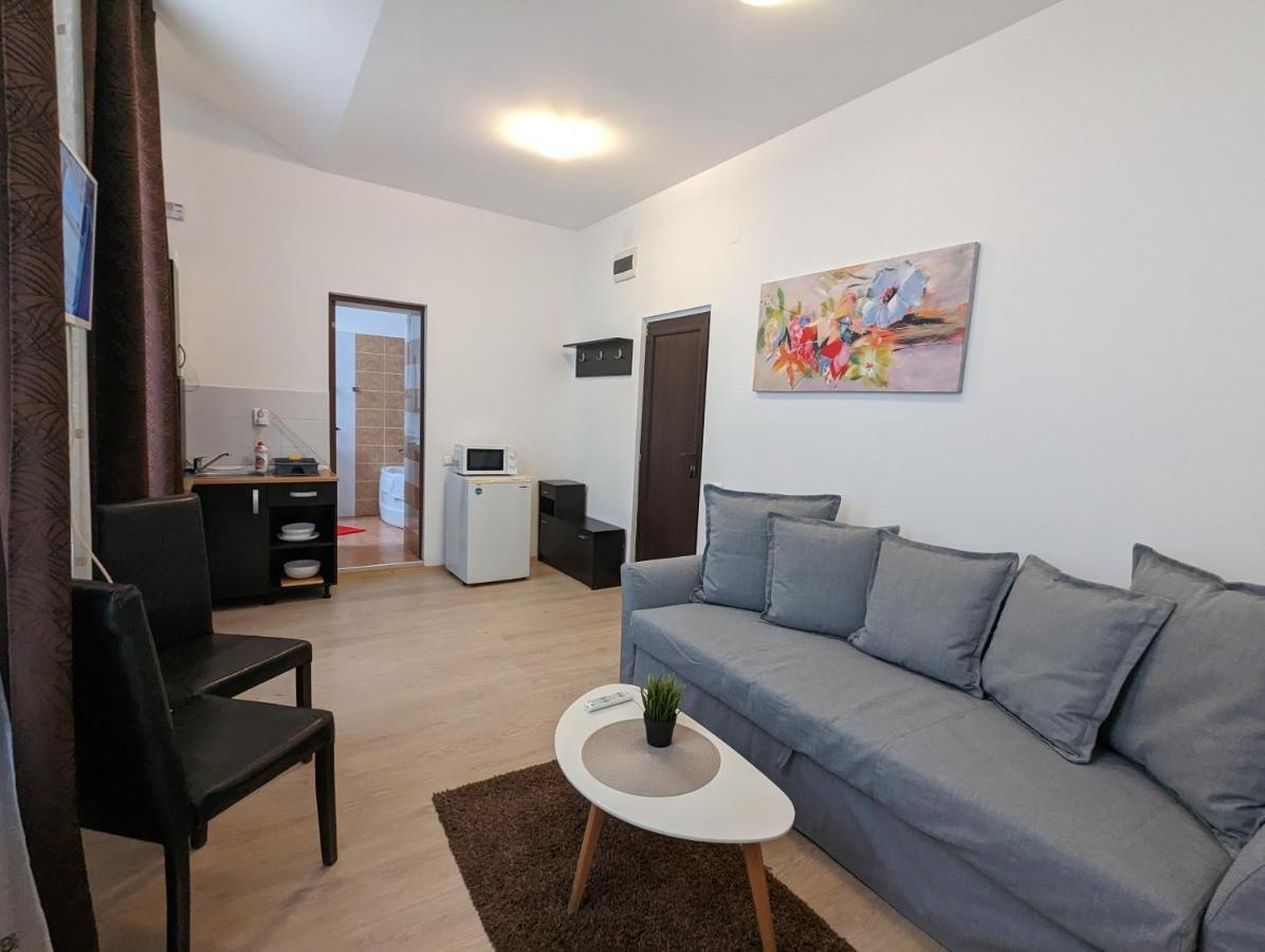 Key Apartments In Main Square Braşov Exteriör bild
